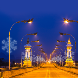 Светещ мотив половин снежинка