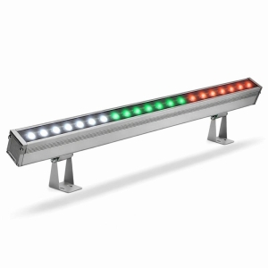 Линеен LED фасаден прожектор трикольор – бяло, зелено и червено