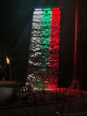 Комплект от 3 LED фасадни прожектори 72W с дължина на лъча 20-25 метра