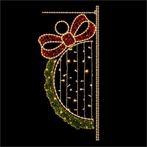 Christmas LED pole decoration with flash effect